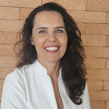 Inessa Solek Teixeira